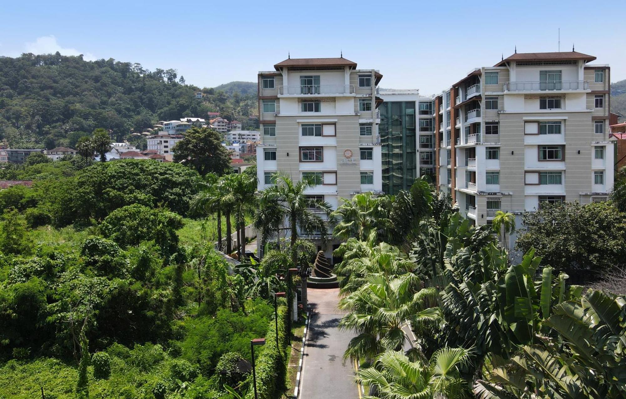 Icheck Inn Residences Patong Екстер'єр фото