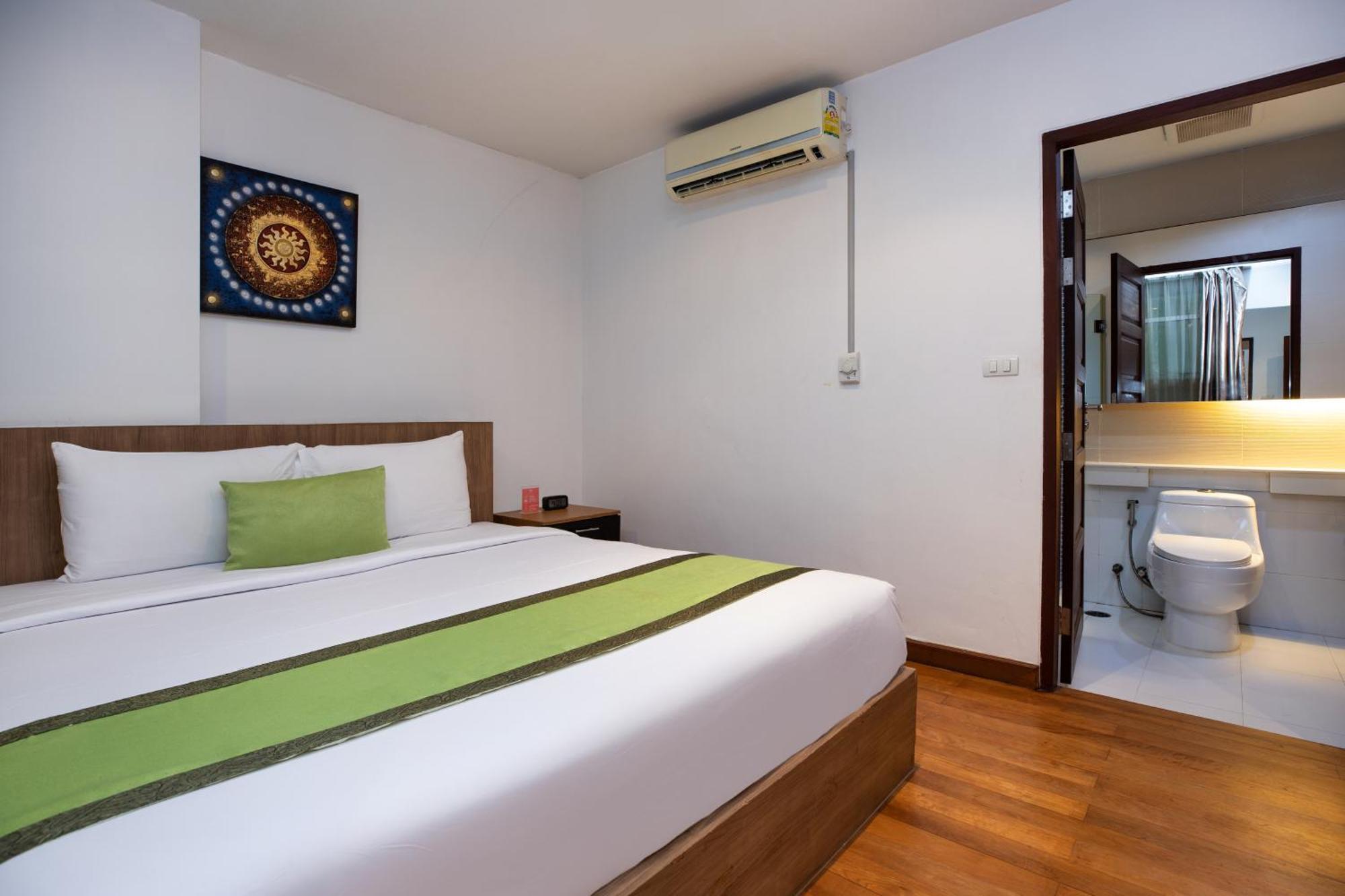 Icheck Inn Residences Patong Екстер'єр фото