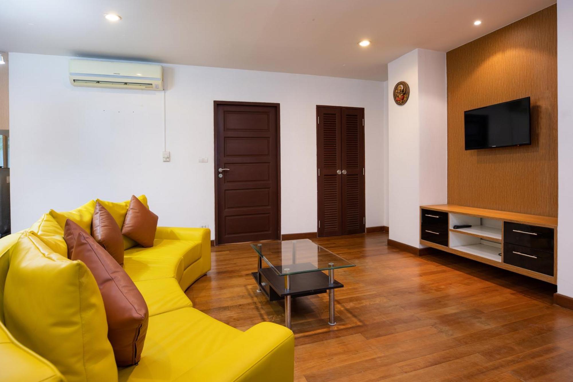 Icheck Inn Residences Patong Екстер'єр фото