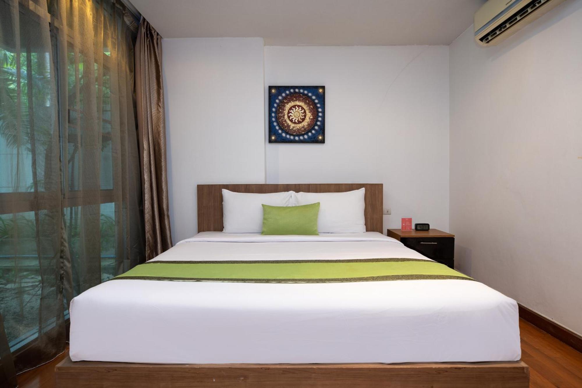 Icheck Inn Residences Patong Екстер'єр фото