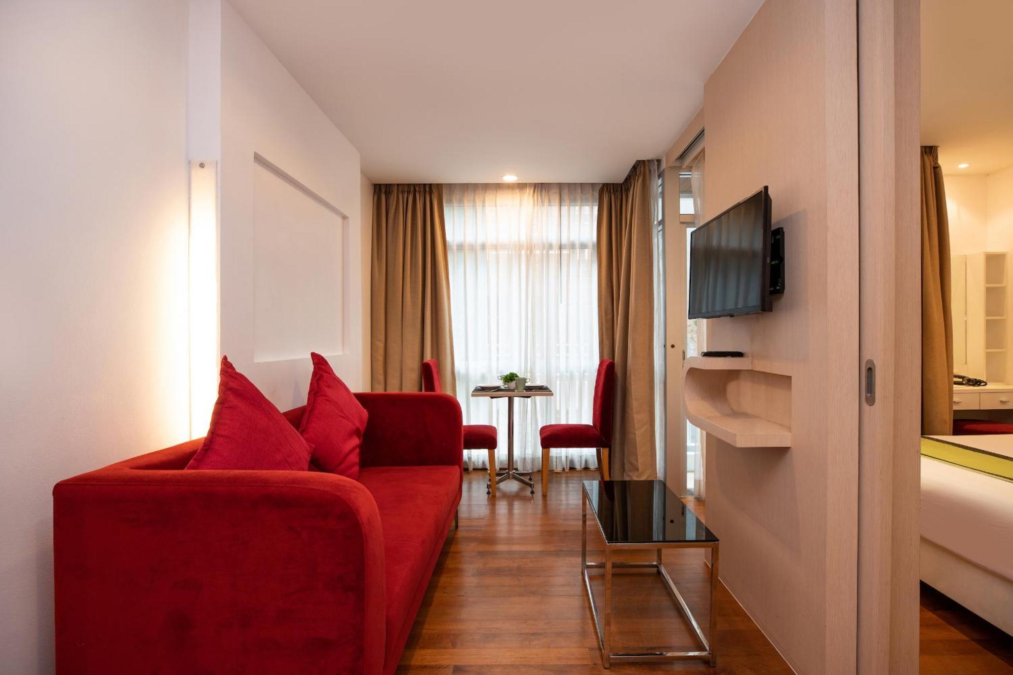Icheck Inn Residences Patong Екстер'єр фото