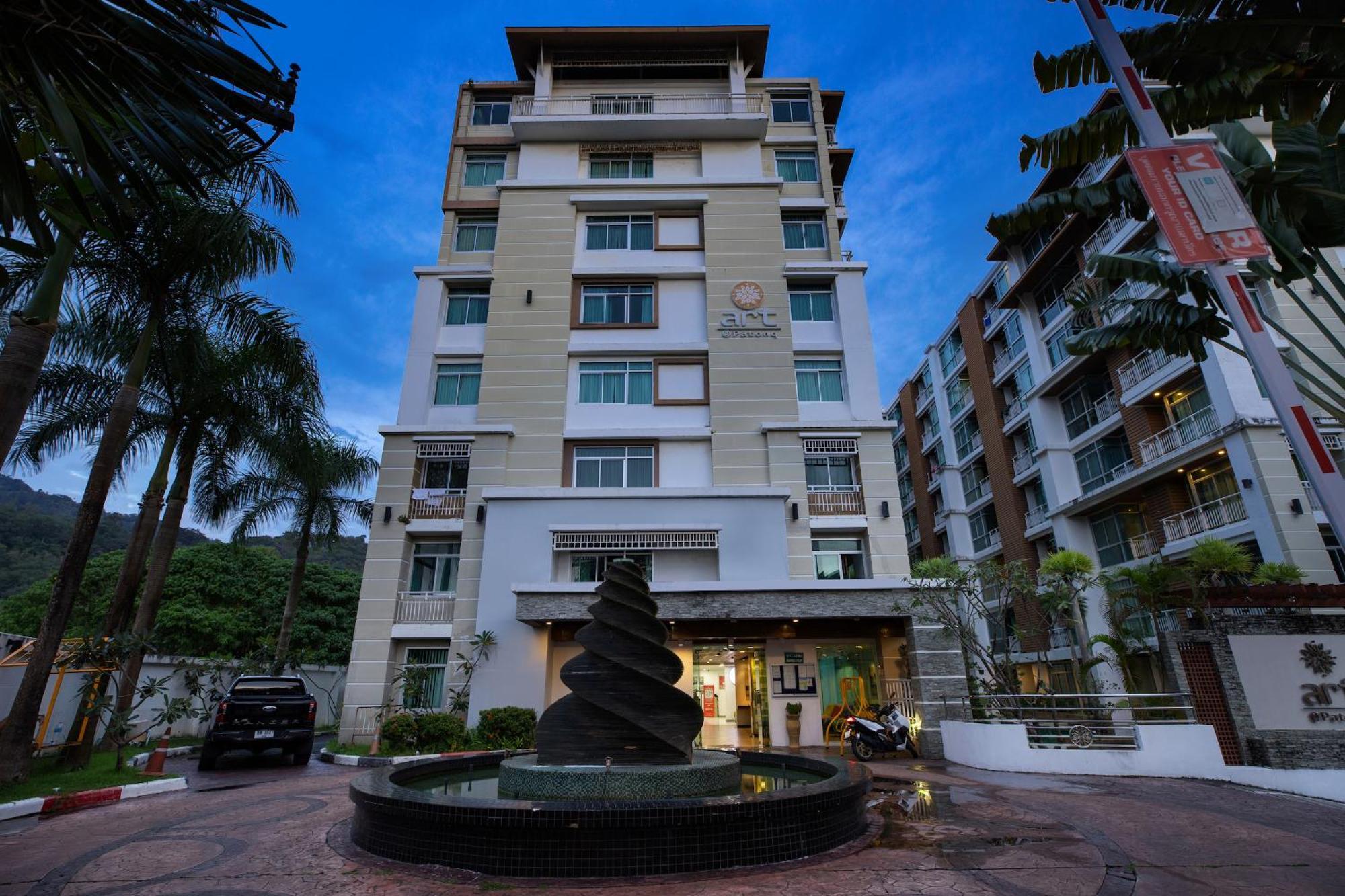Icheck Inn Residences Patong Екстер'єр фото
